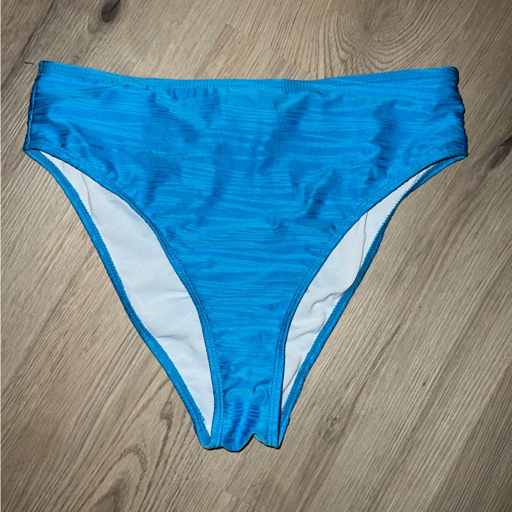 PrettyLittleThing Blue Bikini Bottom Size 8 NWT High Cut Swimwear